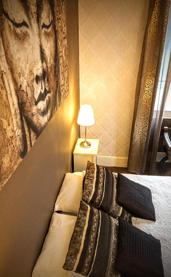 Le Bonnet De Nuit Bed and Breakfast Chalmoux Εξωτερικό φωτογραφία