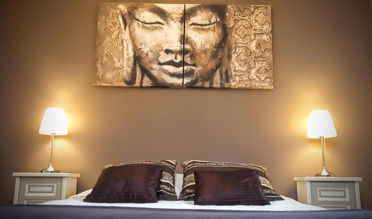 Le Bonnet De Nuit Bed and Breakfast Chalmoux Εξωτερικό φωτογραφία