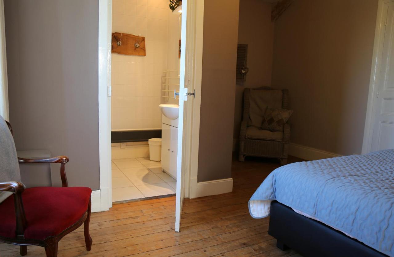 Le Bonnet De Nuit Bed and Breakfast Chalmoux Εξωτερικό φωτογραφία