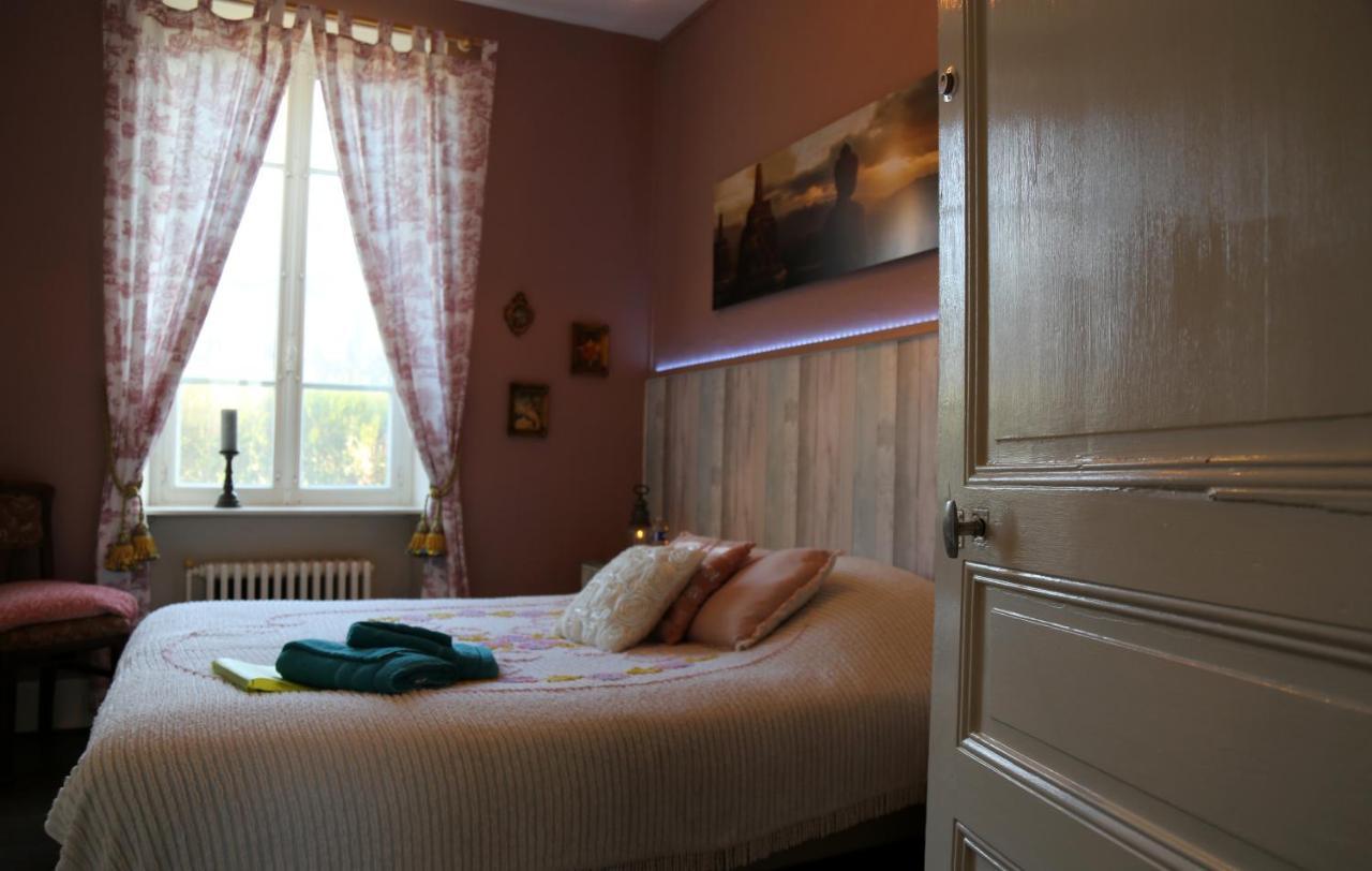 Le Bonnet De Nuit Bed and Breakfast Chalmoux Εξωτερικό φωτογραφία